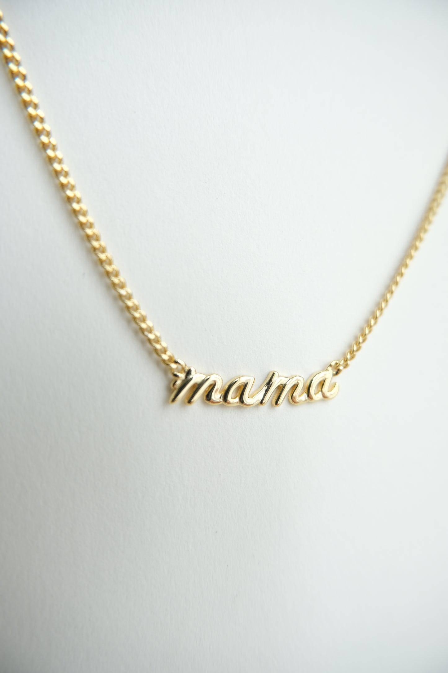 Mama Necklace