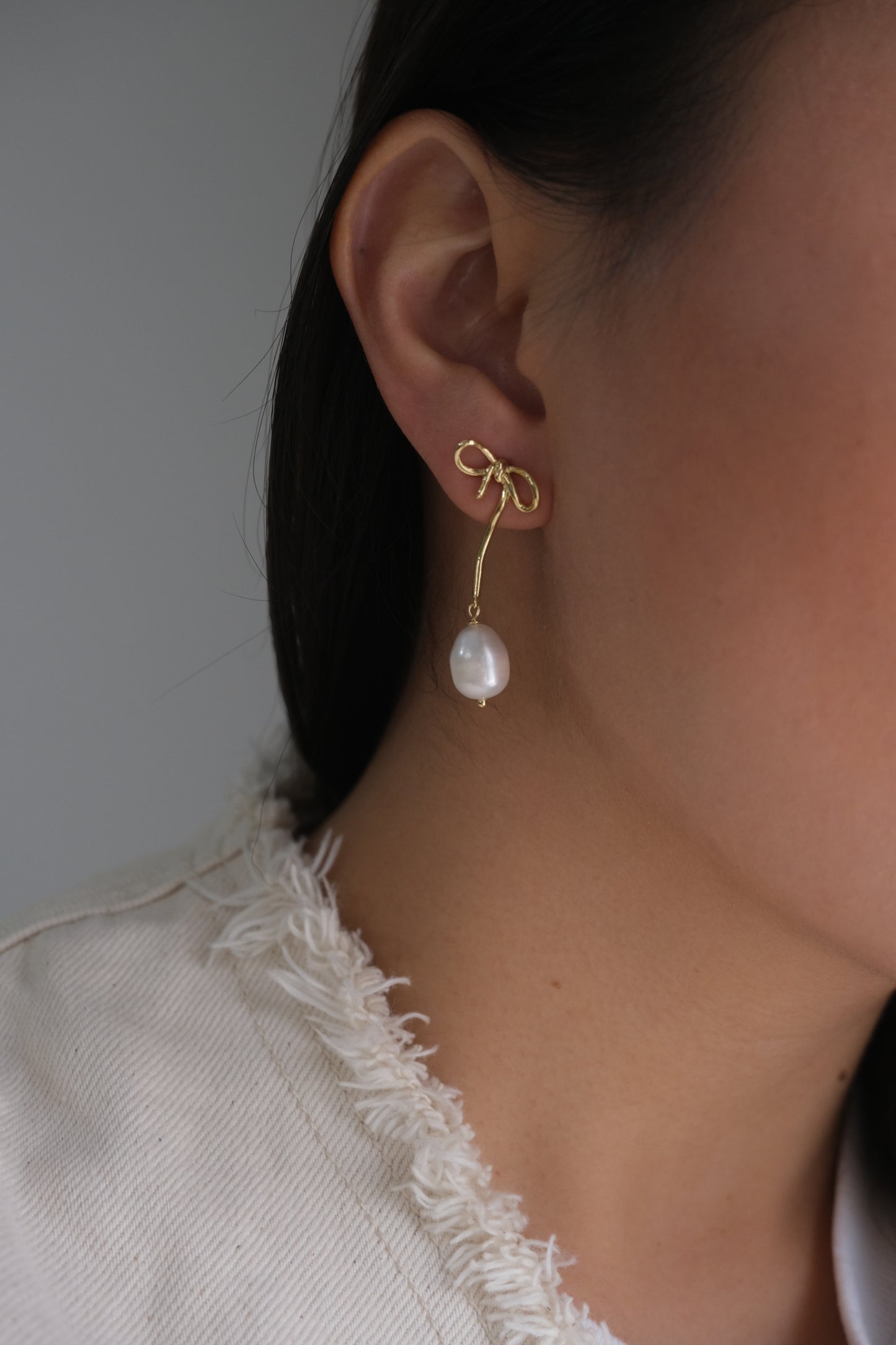 Isabel Bow Pearl Earrings