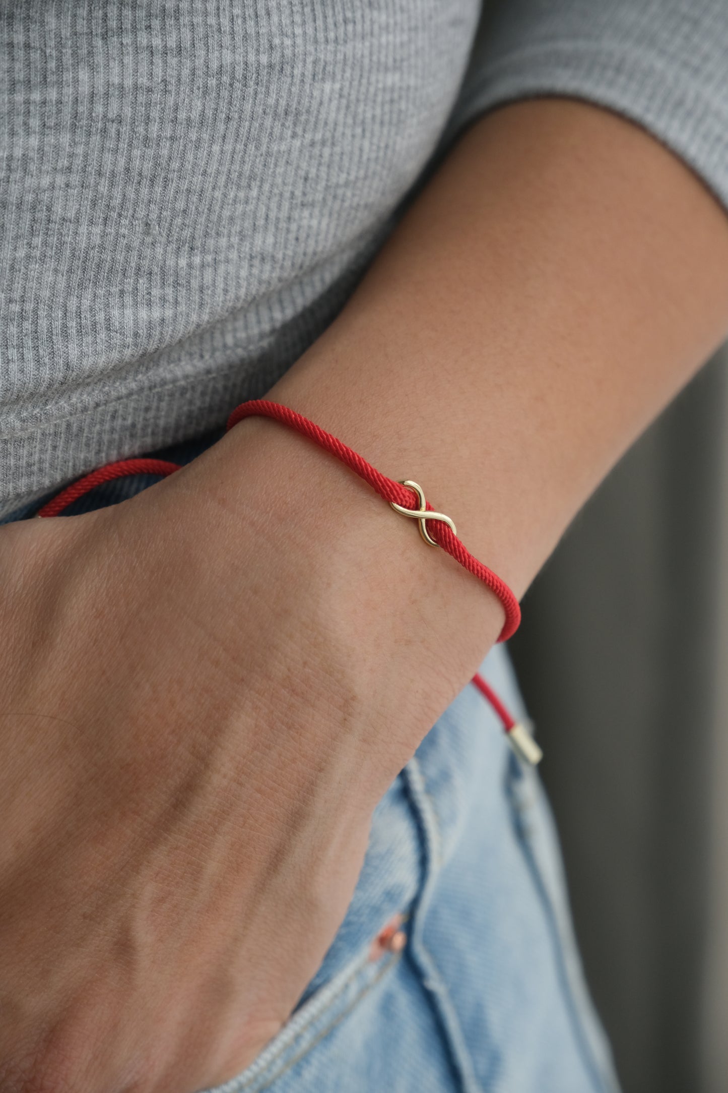 INFINITY RED BRACELET